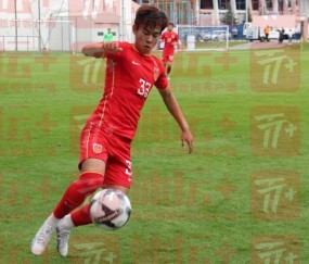 多多28官方网站-【观察】中国足球海外力量，困境中的坚守者！