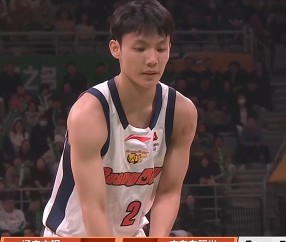 DD28中国平台-广东宏远今日早报！徐杰重返男篮，朱芳雨回购徐昕，麦考尔将复出